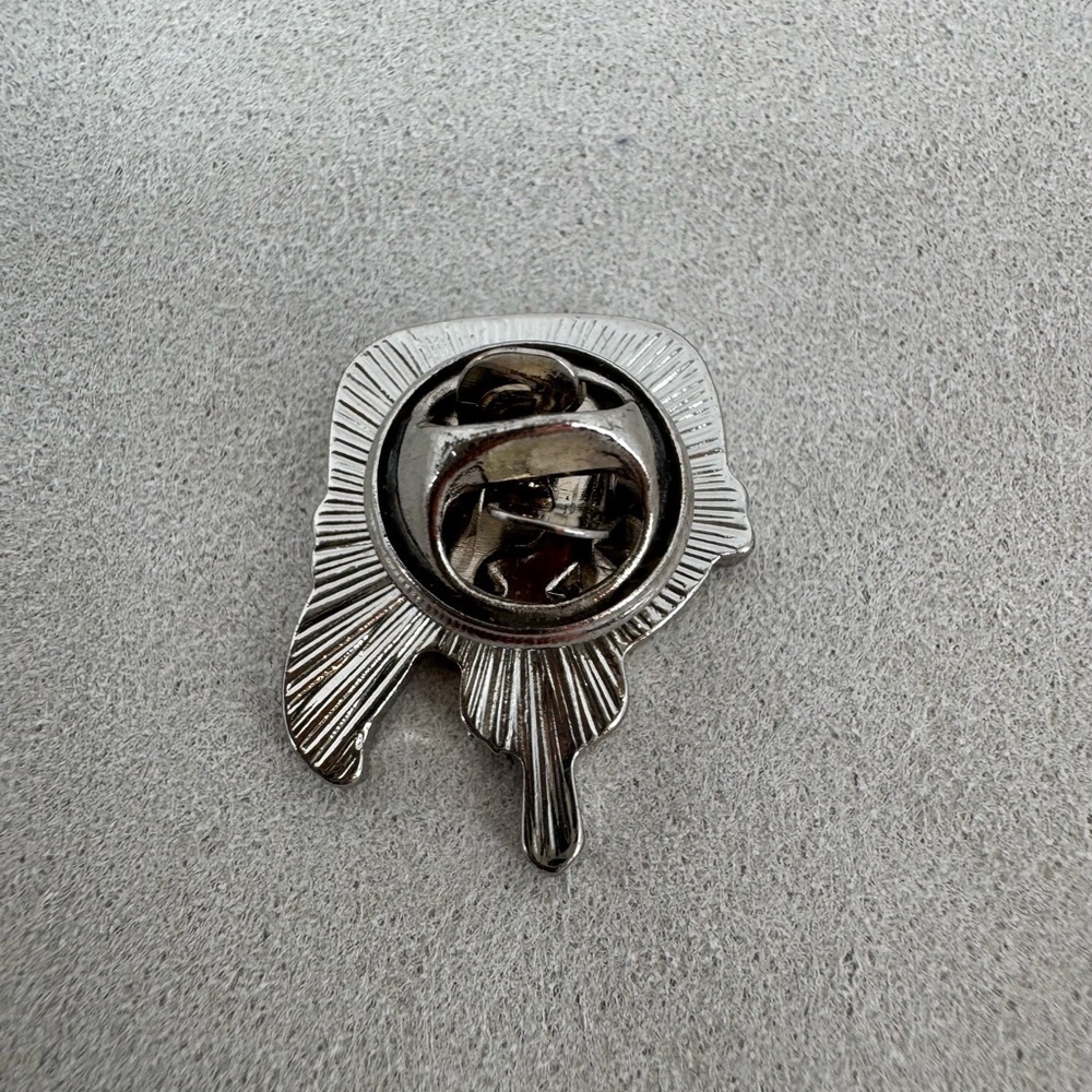 KARL LAGERFELD VERY RARE VINTAGE PIN BROOCH - Picture 2 of 3